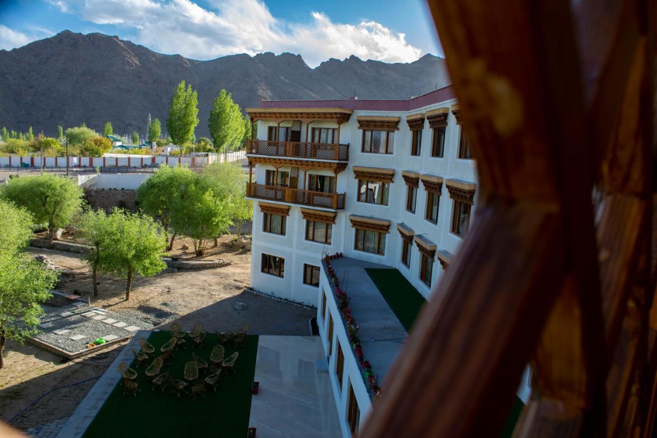 Hotel Deskitsal Leh Exterior foto