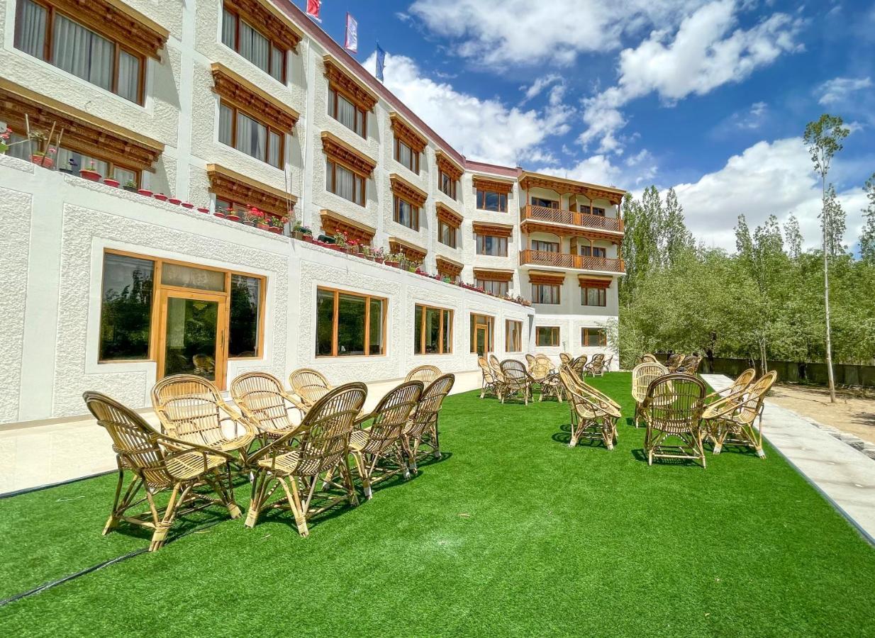 Hotel Deskitsal Leh Exterior foto